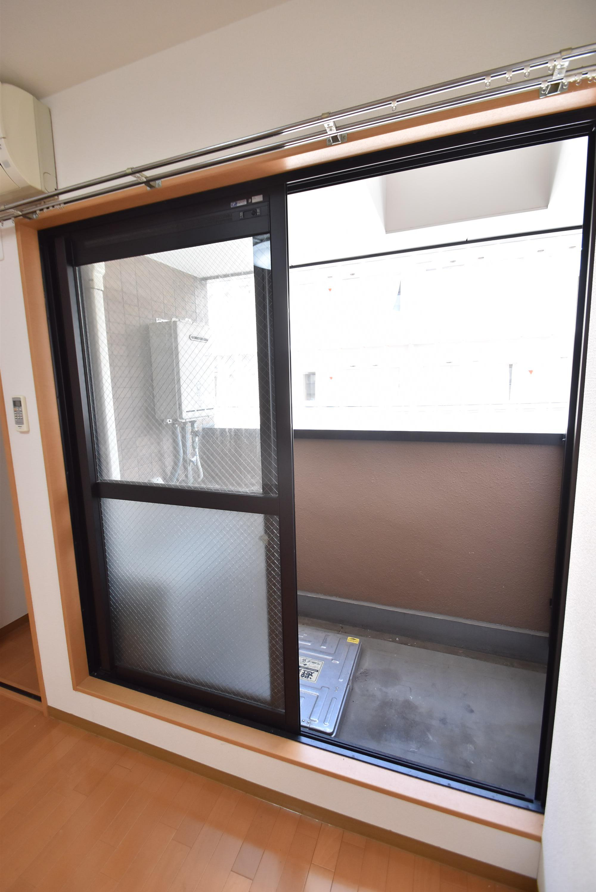 大阪市城東区野江１丁目の賃貸マンションのバルコニー
