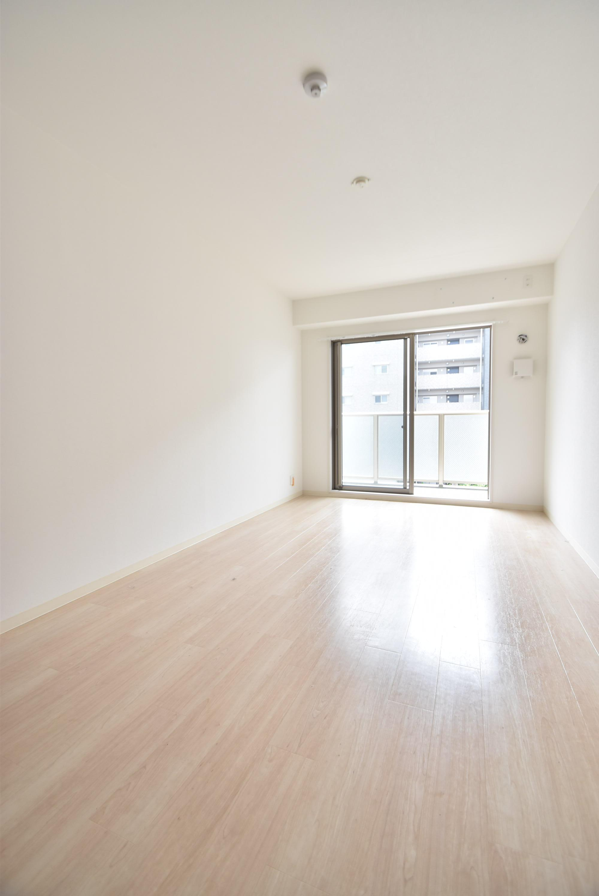 大阪市城東区野江３丁目の賃貸マンションのエントランス