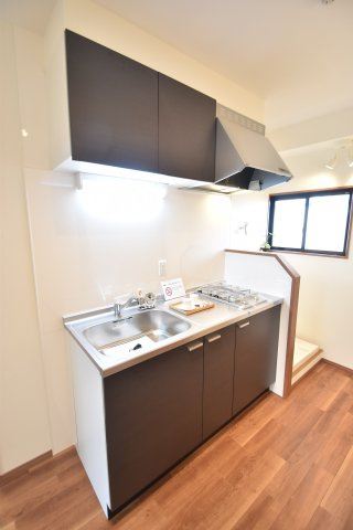 大阪市城東区成育３丁目の賃貸マンションのキッチン