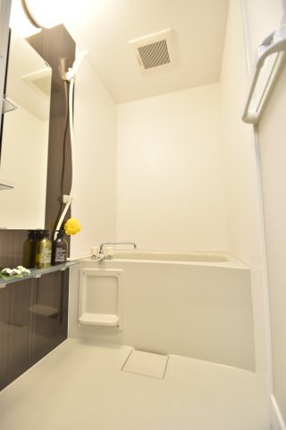 大阪市城東区成育３丁目の賃貸マンションの浴室