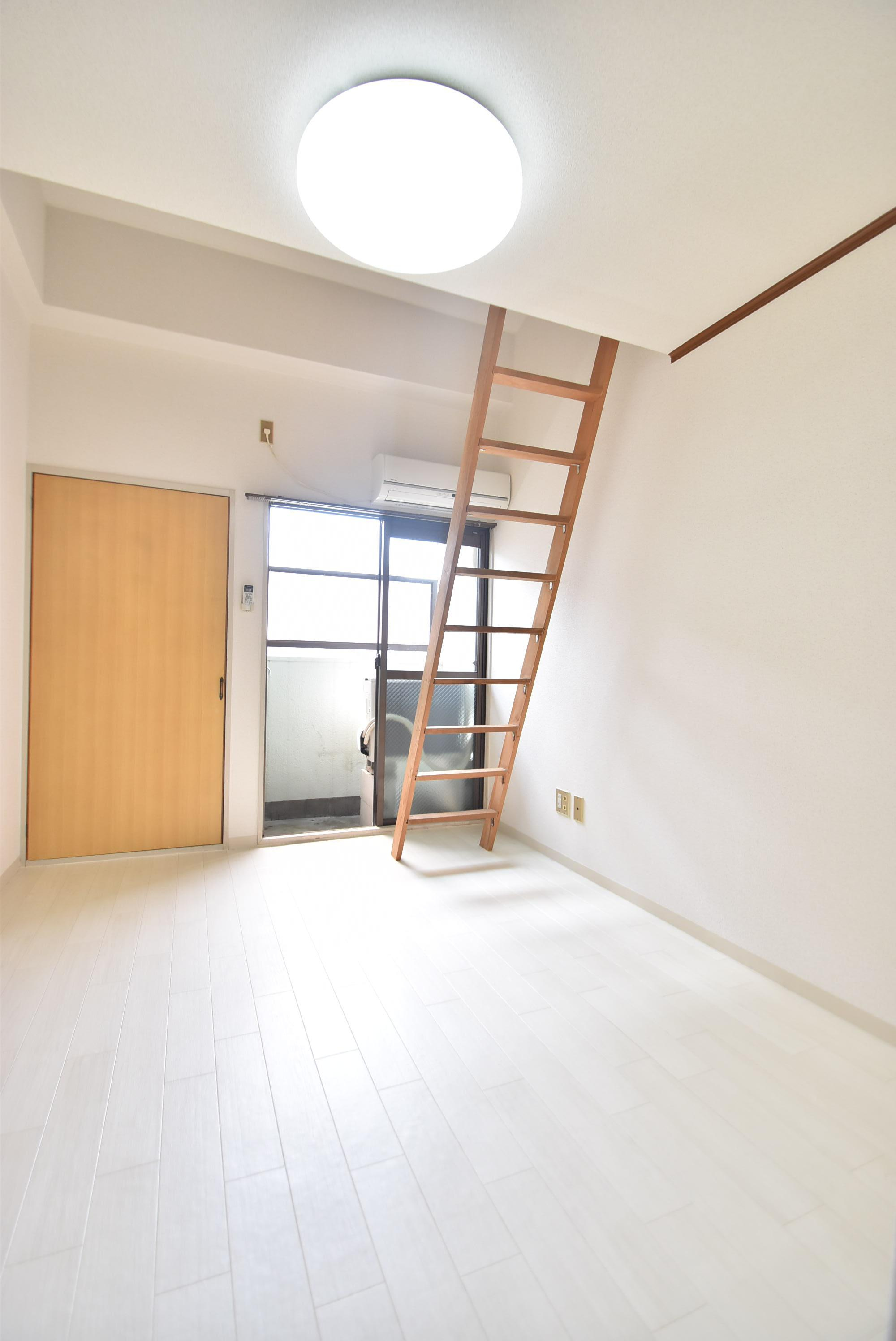 大阪市城東区野江１丁目の賃貸マンションの居間・リビング