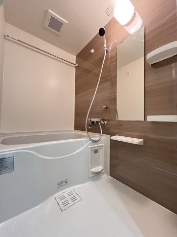 大阪市都島区都島北通２丁目の賃貸マンションの浴室