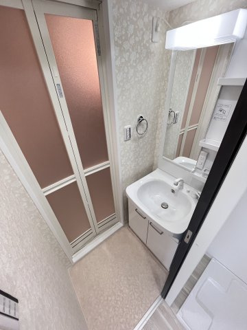 大阪市都島区都島北通２丁目の賃貸マンションの洗面所