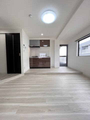 大阪市都島区都島北通２丁目の賃貸マンションの居間・リビング