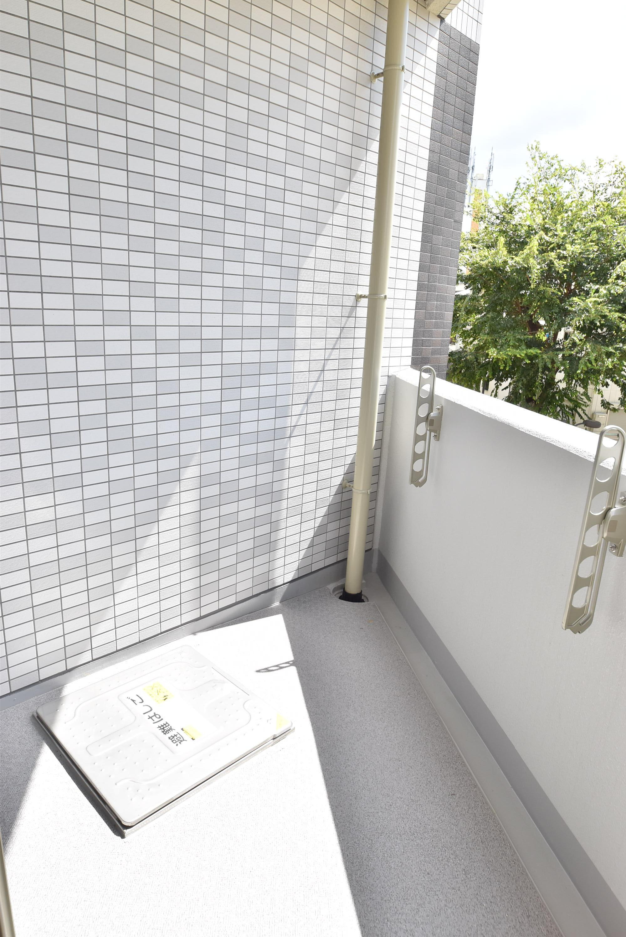 大阪市城東区蒲生２丁目の賃貸マンションのバルコニー