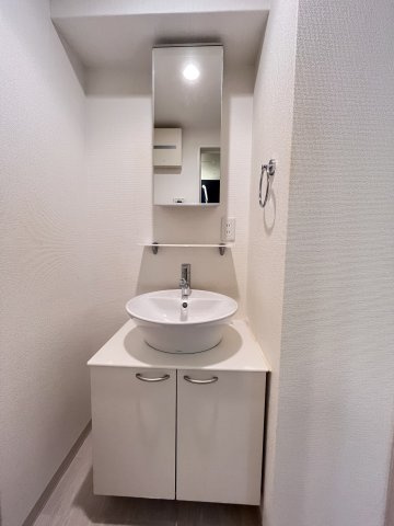 大阪市都島区東野田町４丁目の賃貸マンションの洗面所