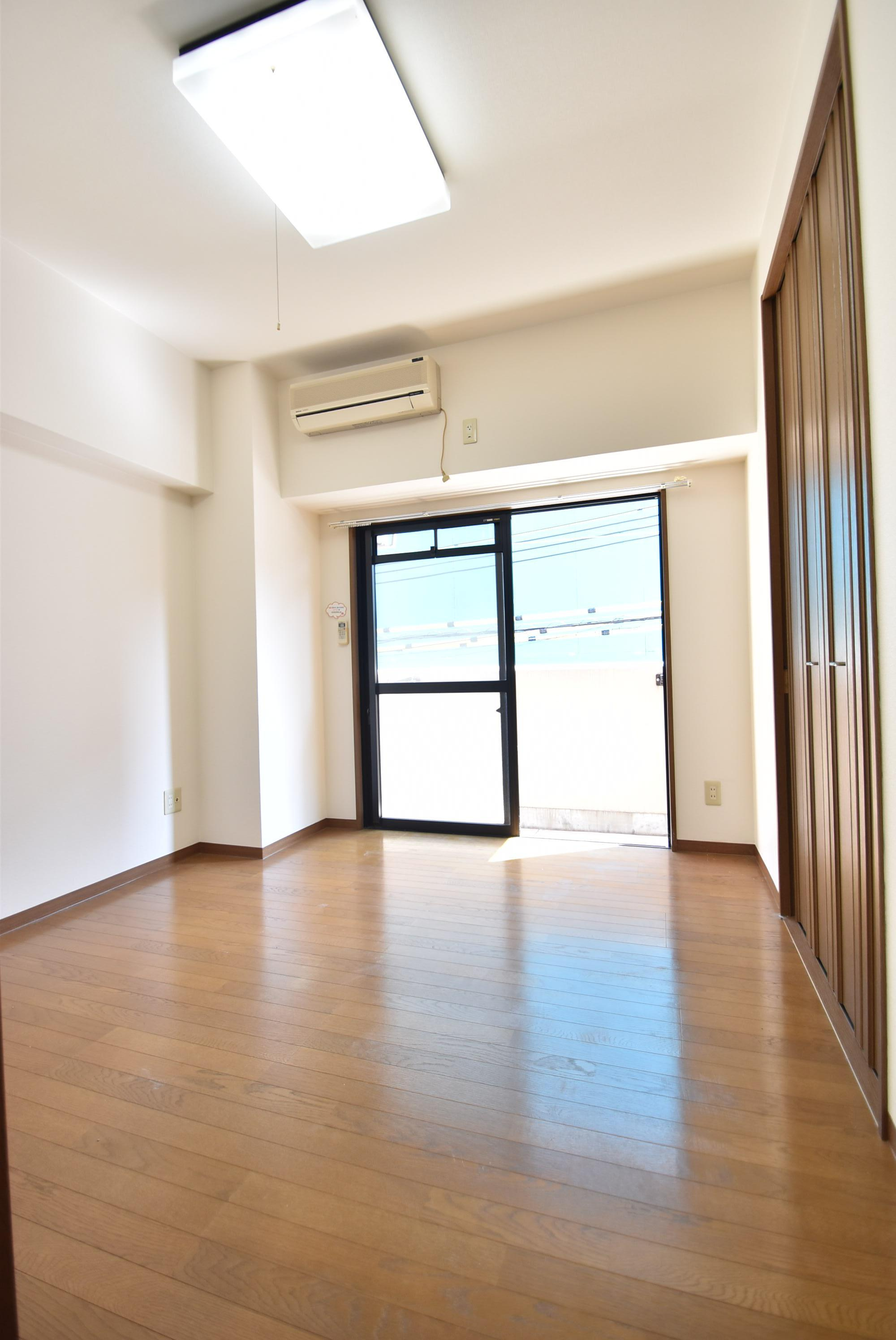 大阪市城東区中央２丁目の賃貸マンションの収納