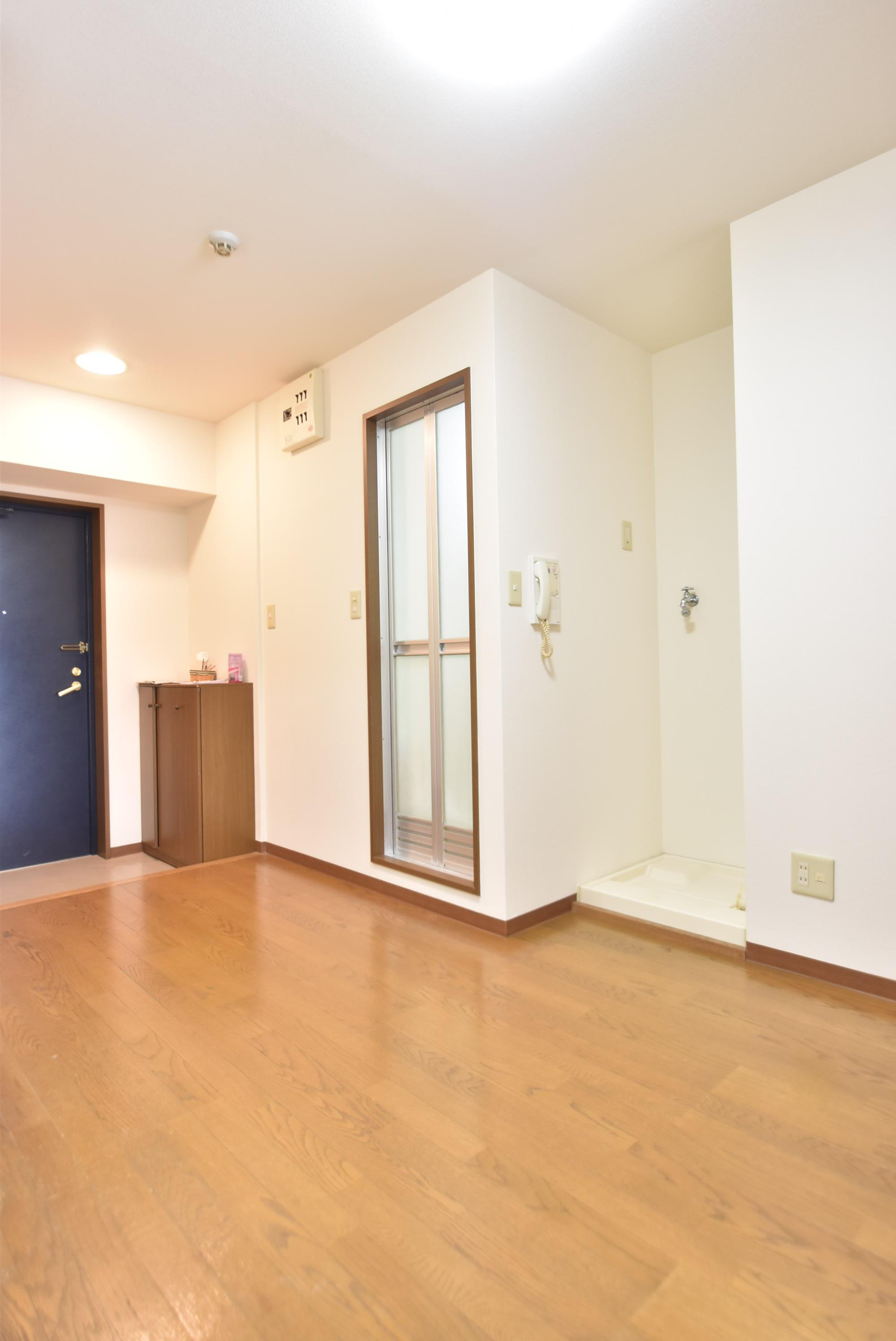 大阪市城東区中央２丁目の賃貸マンションのロビー