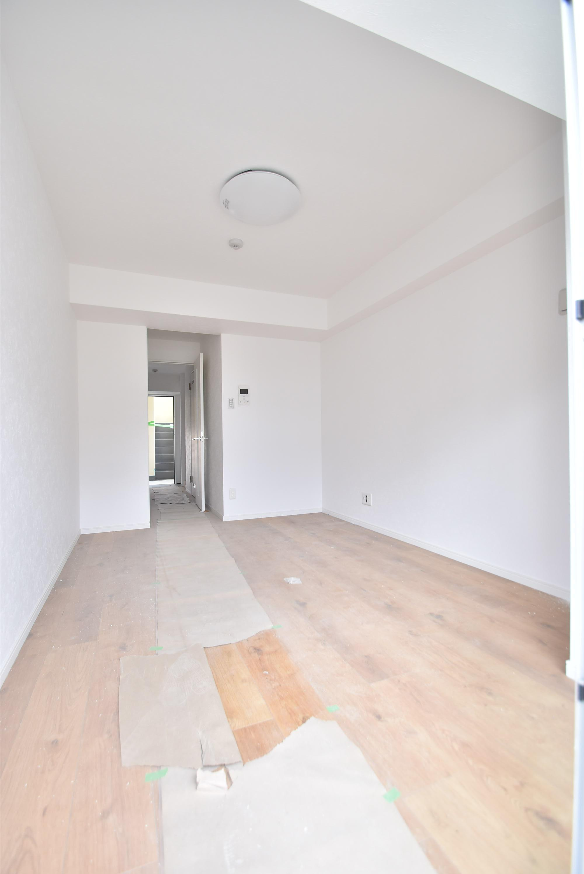 大阪市城東区今福西３丁目の賃貸マンションのエントランス