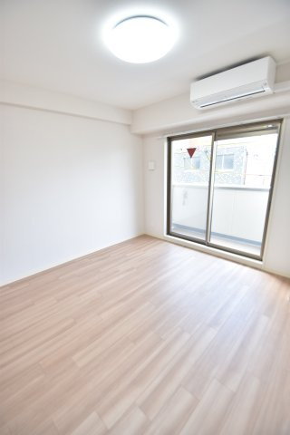 大阪市都島区都島南通１丁目の賃貸マンションの玄関