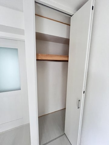 大阪市都島区都島本通４丁目の賃貸マンションの収納