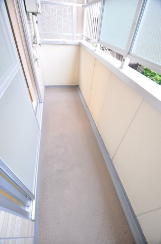 大阪市都島区高倉町１丁目の賃貸マンションのバルコニー