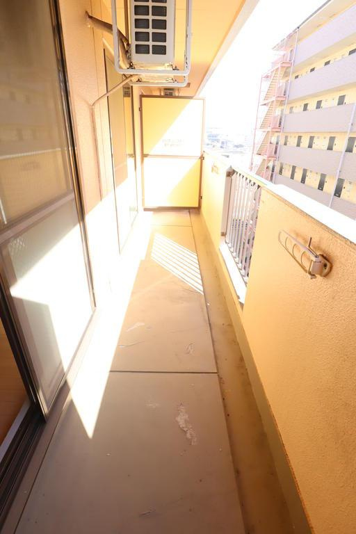 大阪市城東区天王田の賃貸マンションのバルコニー