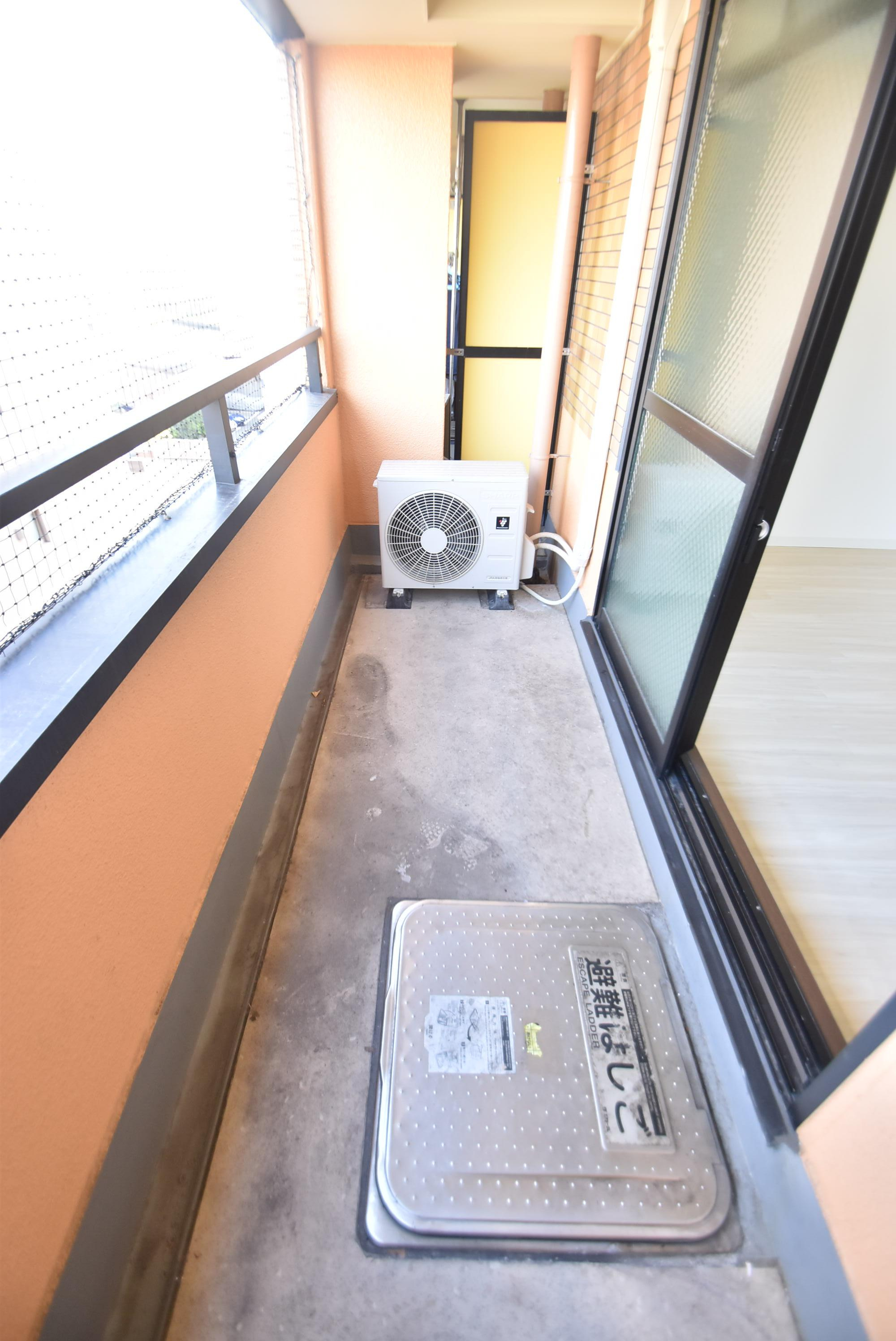 大阪市都島区片町１丁目の賃貸マンションのバルコニー