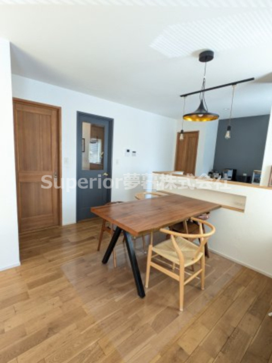 【中古戸建て】大津市赤尾町のダイニング|北欧風のオシャレなダイニング☆彡