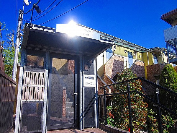 カイトシオン大岡山のエントランス