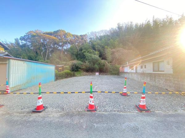 海南市且来土地の外観