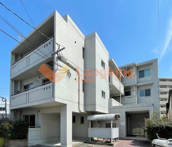 ロイヤルガーデン野中の杜の外観