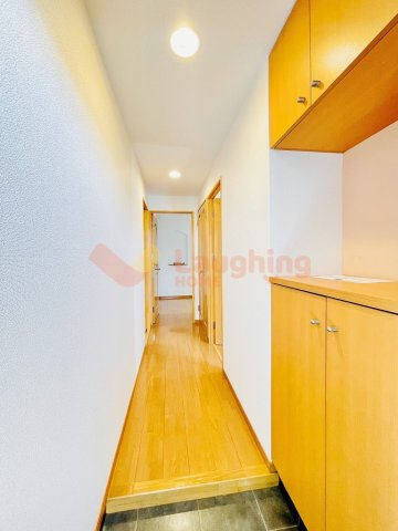 ロイヤルガーデン野中の杜の玄関|※別号室の写真です