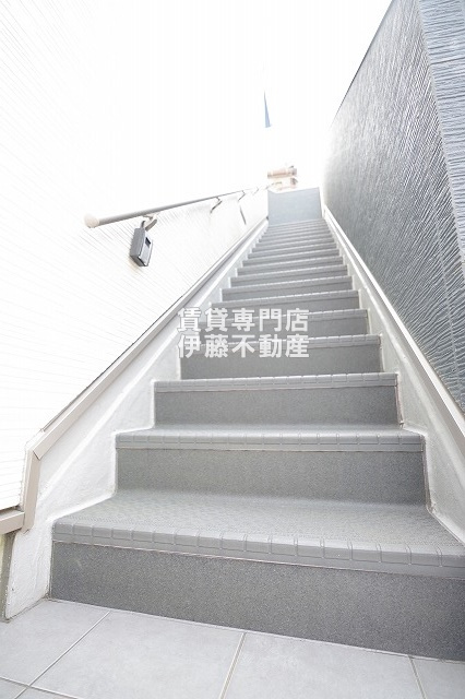 リーブラ庄内通のロビー