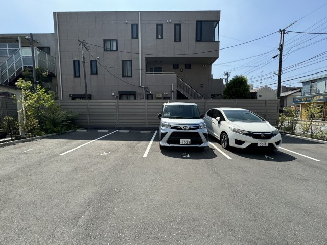 S-RESIDENCE松戸beneの駐車場