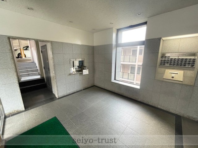 【エントランス】 | ネオライフ戸坂