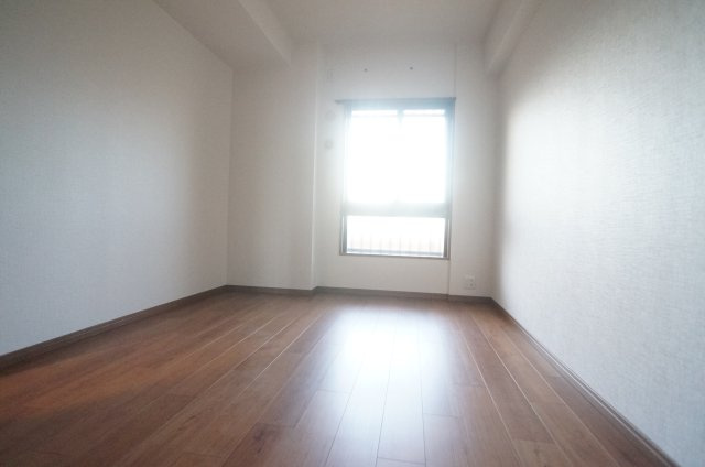 宝塚清荒神ヒルズの居間・リビング