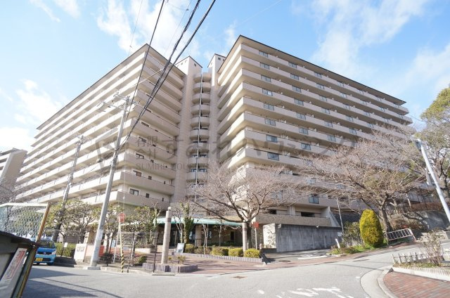 宝塚清荒神ヒルズの外観