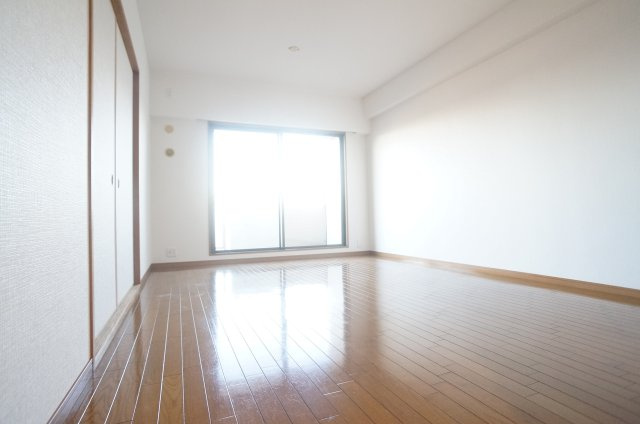 宝塚清荒神ヒルズの居間・リビング