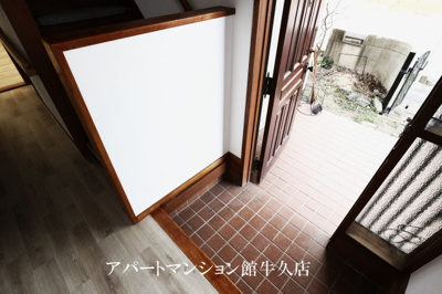 【玄関】 | 森の里貸家