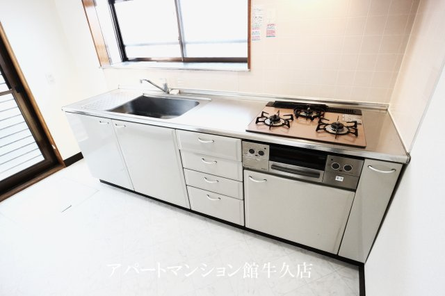 森の里貸家のキッチン