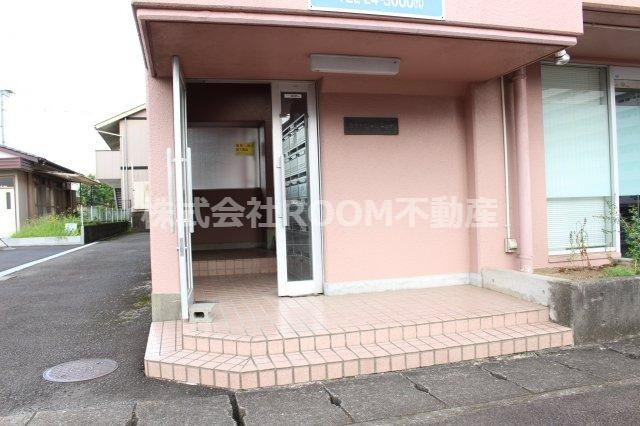 ステーションコーポのエントランス|毎日通るエントランスはこのようになっています