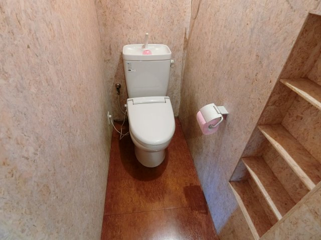 フィーネス壱番館のトイレ