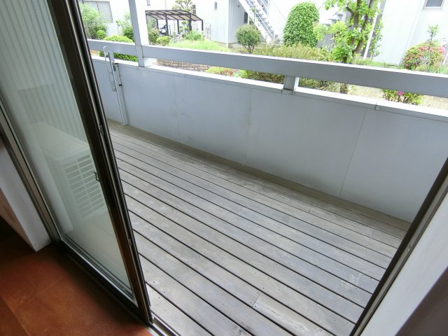フィーネス壱番館のバルコニー