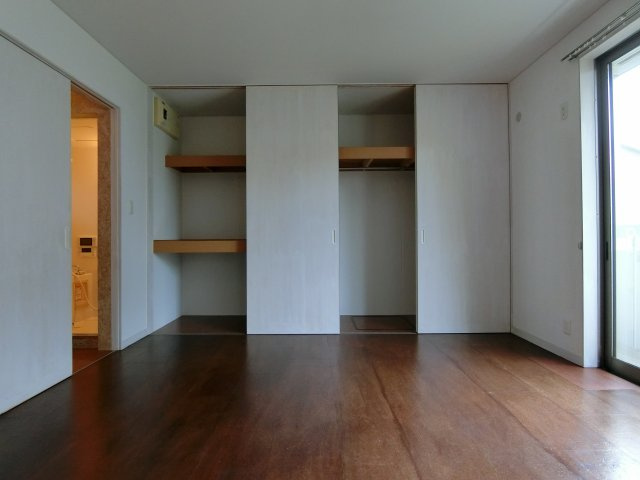 フィーネス壱番館の収納