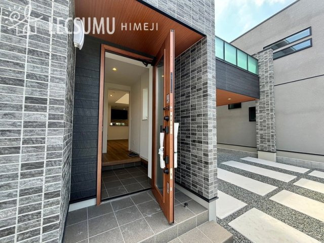 姫路市網干区田井D号地／新築戸建の玄関