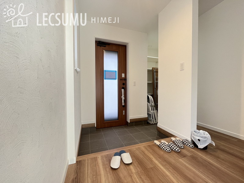 姫路市網干区田井D号地／新築戸建の玄関