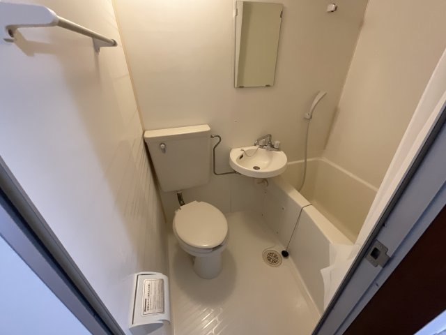 【浴室】 | サンリッチハイツ | ユニットバスです