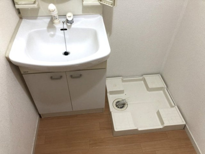 【洗面所】 | フラッツァらくだ坂