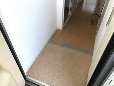 【玄関】 | フラッツァらくだ坂