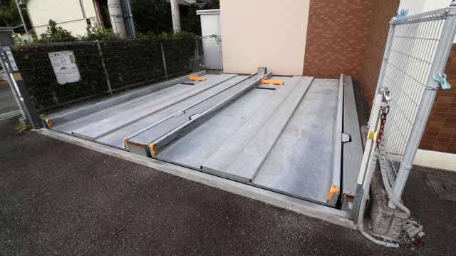 須磨南町ミオの駐車場