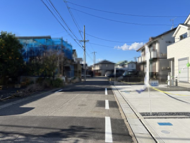 刈谷市半城土中町22-1期　1号棟の前面道路含む現地写真|刈谷市半城土中町22-1期新築戸建前面道路写真です。南側公道約5.9ｍに接道