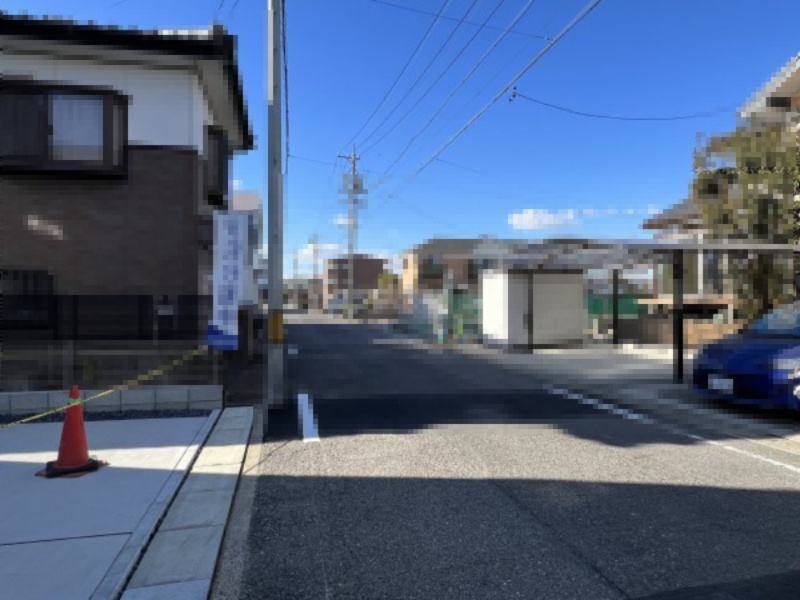 刈谷市半城土中町22-1期新築戸建　6号棟の前面道路含む現地写真|刈谷市半城土中町22-1期新築戸建前面道路写真です。北側公道約4.5ｍに接道