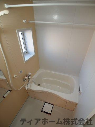 大和高田市大字池田のハイツの浴室|落ち着いた空間のお風呂です