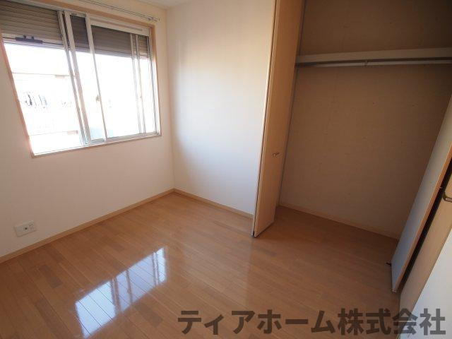 大和高田市大字池田のハイツの洋室|フレッシュで使いやすい洋室です