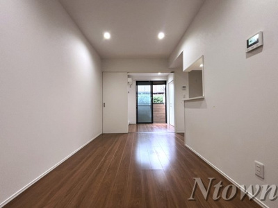 【内装】 | KBY Futase | 内装は落ち着いています