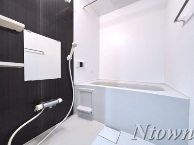 【浴室】 | KBY Futase | 日々の疲れを癒すお風呂付です