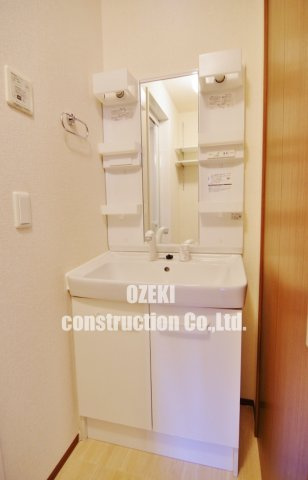 カルモポンテの独立洗面台