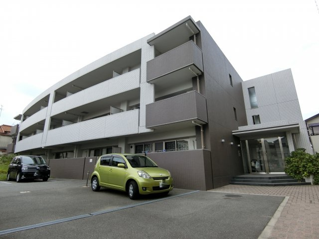 グランデ紫陽花の外観