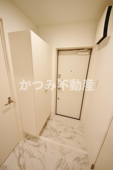 【玄関】 | メゾンドゥリュバン